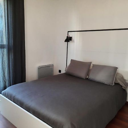Ty Nevet - Appartement Avec Balcon Et Parking Prive Quimper Exterior photo